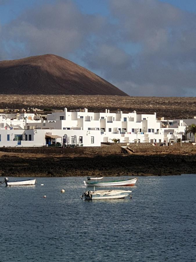 קלטה דה סבו La Graciosa Camelia Beach Vistas Mar מראה חיצוני תמונה