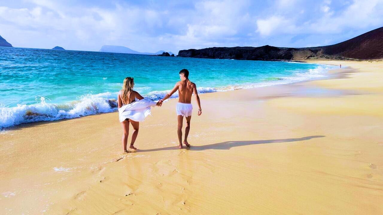 קלטה דה סבו La Graciosa Camelia Beach Vistas Mar מראה חיצוני תמונה